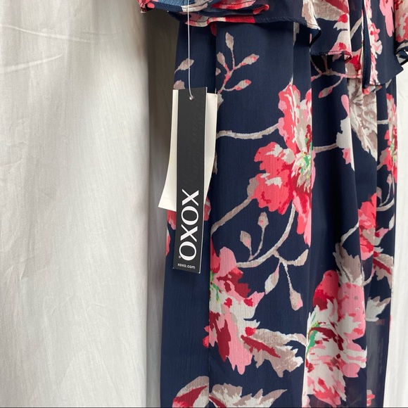 XOXO Sweet Roses Ruffle Maxi Dress size Medium - New with Tags - Picture 7 of 12
